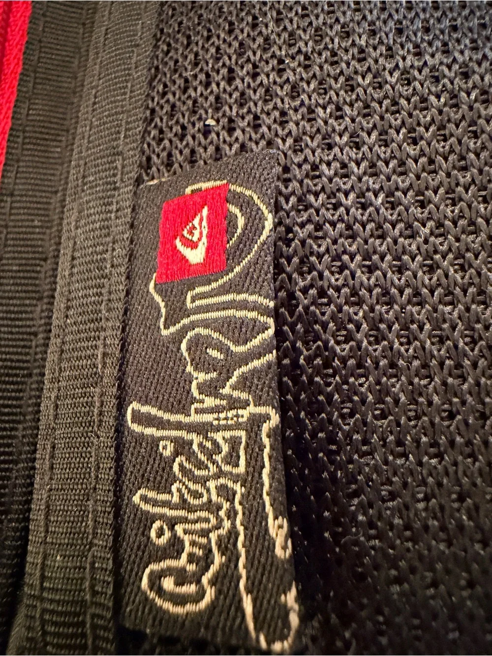 Quiksilver black red nylon chain trifold wallet perfect Y2K-style surf skate